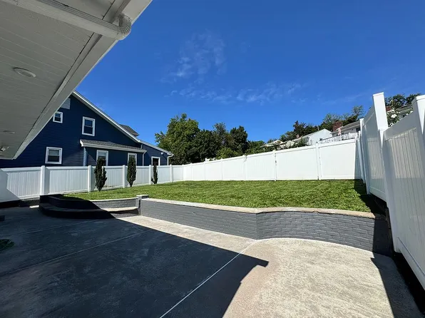 11 Minnisink Rd, Totowa, NJ 07512