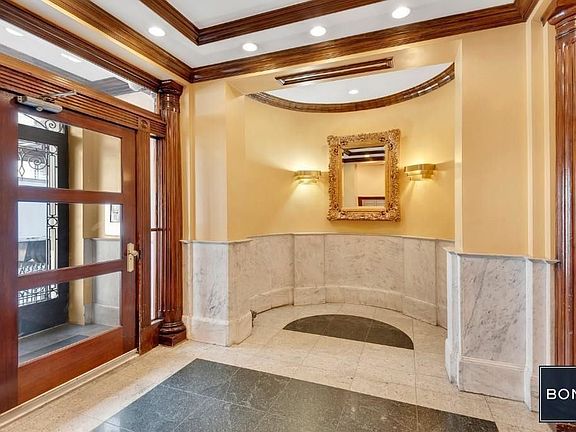 5th image of 342 W 56th St APT 1F