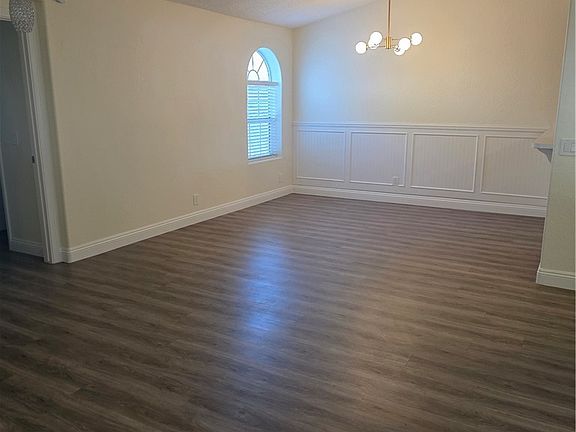 4th image of 1800 Edmond St Unit 207
