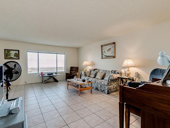3rd image of 9622 W Campana Dr