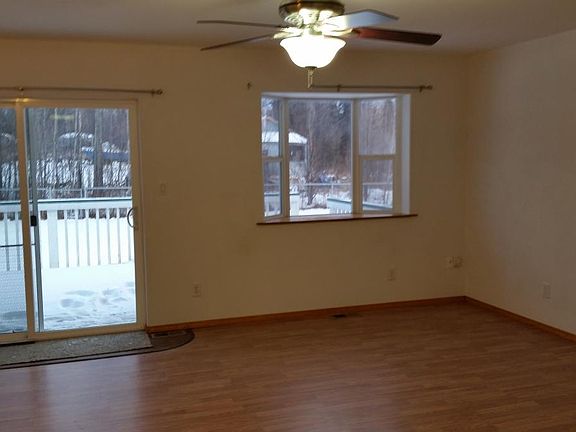 Livingroom Bay Window
