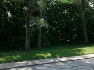 N Riverside Dr, Elkhart, IN 46514