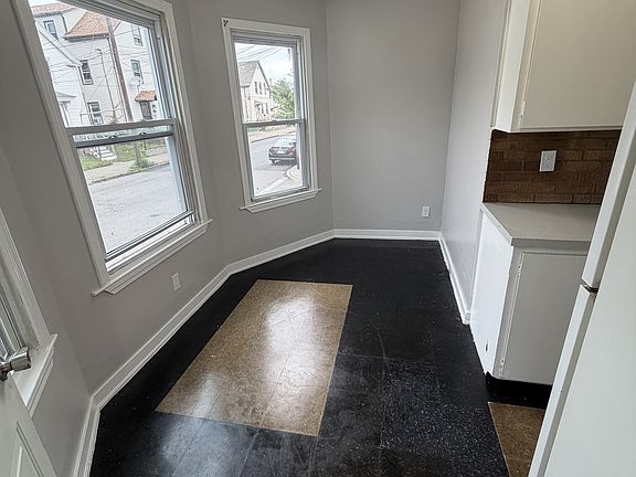 3rd image of 346 Sawyer St #1N