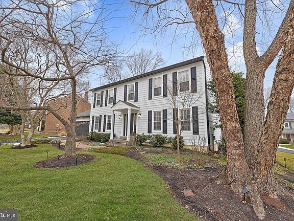 5th image of 3623 Great Laurel Ln