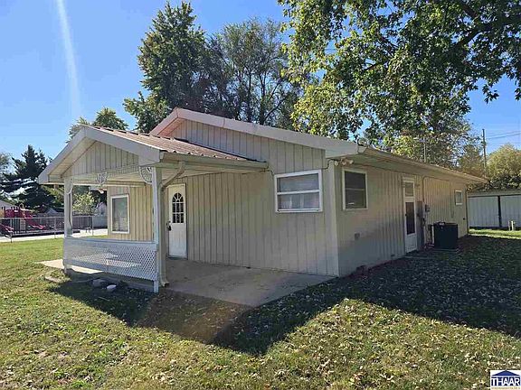 2nd image of 2955 S 13th 1/2 St