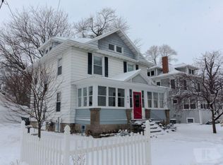 509 Central Ave E, Hampton, IA 50441