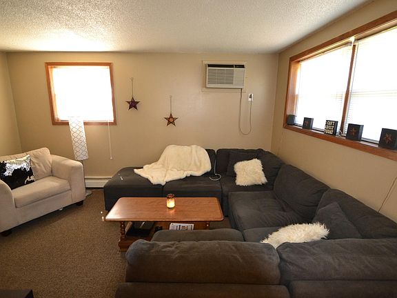 5th image of 1309 Greeley St S APT 4