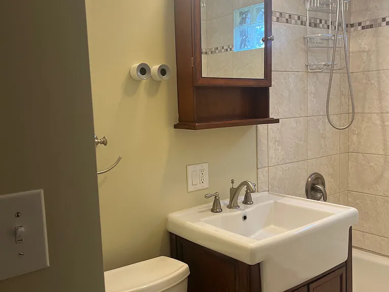 311 Buckingham Ave #1 — Photo 24