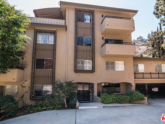 3rd image of 6760 Hillpark Dr APT 505