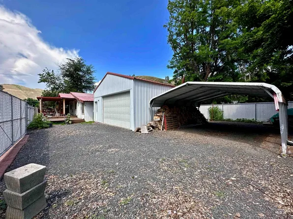 311 S Front St, Kooskia, ID 83539