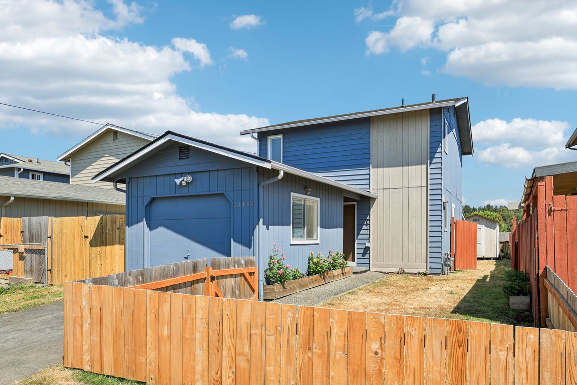 15th Ave-S2307-003.jpg