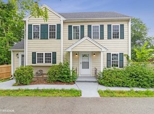 859 Pleasant St, Canton, MA 02021