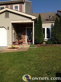 Front View/Bay Window