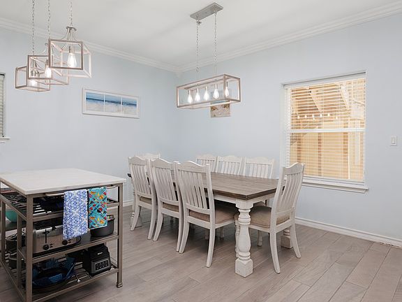 5th image of 101 E Tarpon St Unit 3