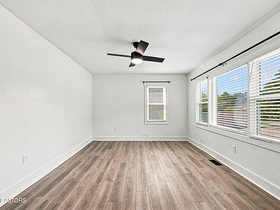 4th image of 7808 Wise Ln