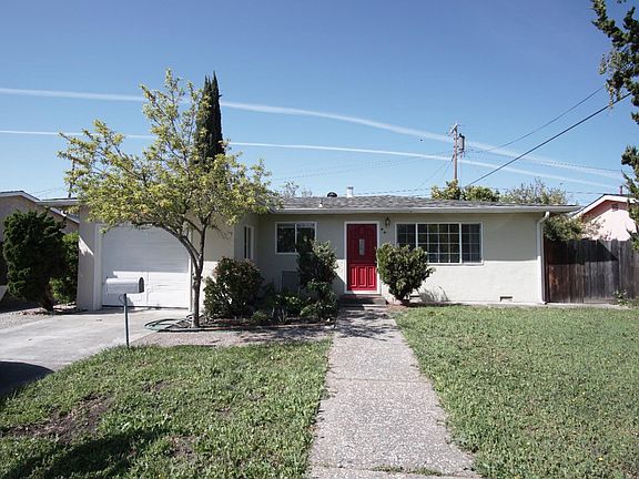 2nd image of 2452 Painted Rock Dr