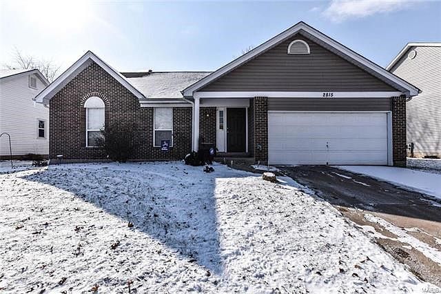 1st image of 2815 Chapel View Dr