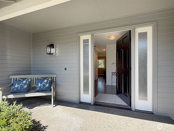 3rd image of 6349 114th Avenue SE