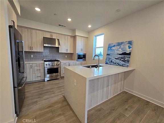4th image of 4222 Marigold Ln