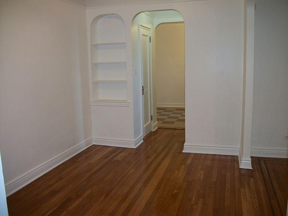 1st image of 1030 Neilson St
