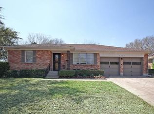 2433 Wildoak Dr, Dallas, TX 75228