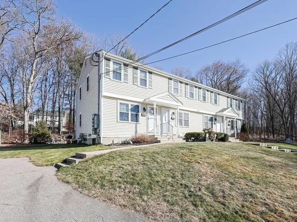 209 South St APT 1, Plainville, MA 02762