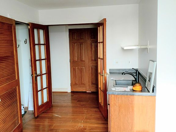 Kitchenette area