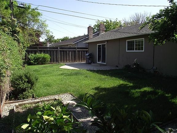 4th image of 3634 Willowood Dr