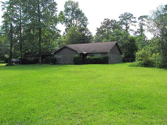 2nd image of 3312 Lakewood Dr
