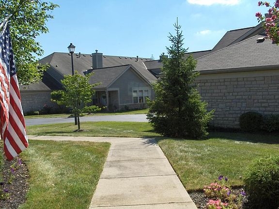 4th image of 5299 Knotting Woods Dr