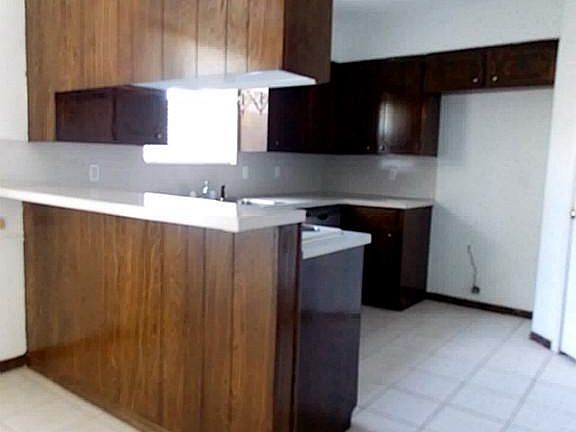 Breakfast Bar opens up to Dining Area
