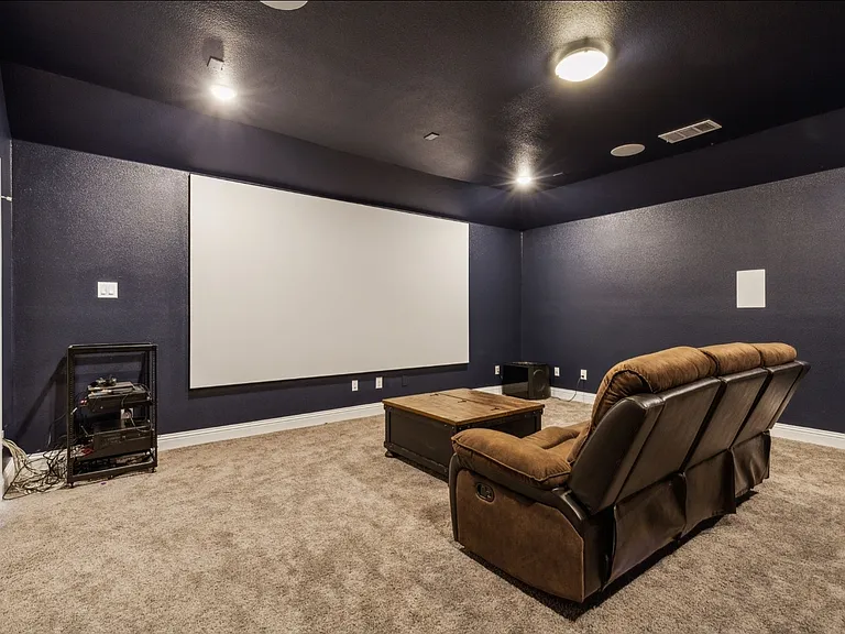 3640 Lillian Ct — Photo 14