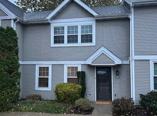 150 Laurel Ct, Wyomissing, PA