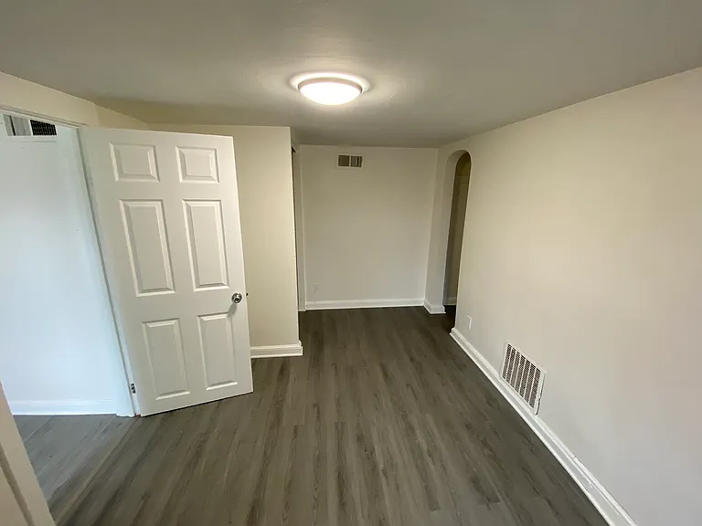 101 Pennsylvania Ave #2 — Photo 3