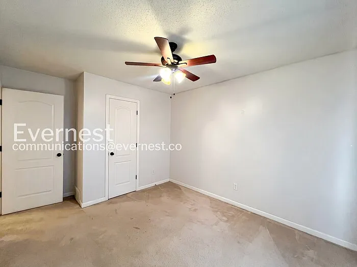 11648 Leewood Dr — Photo 15