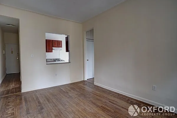 Rented by Oxford Property Group | media 37