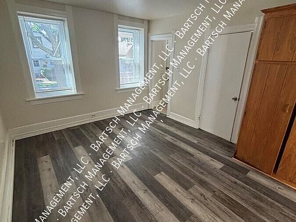 4th image of 2434 N Bartlett Ave