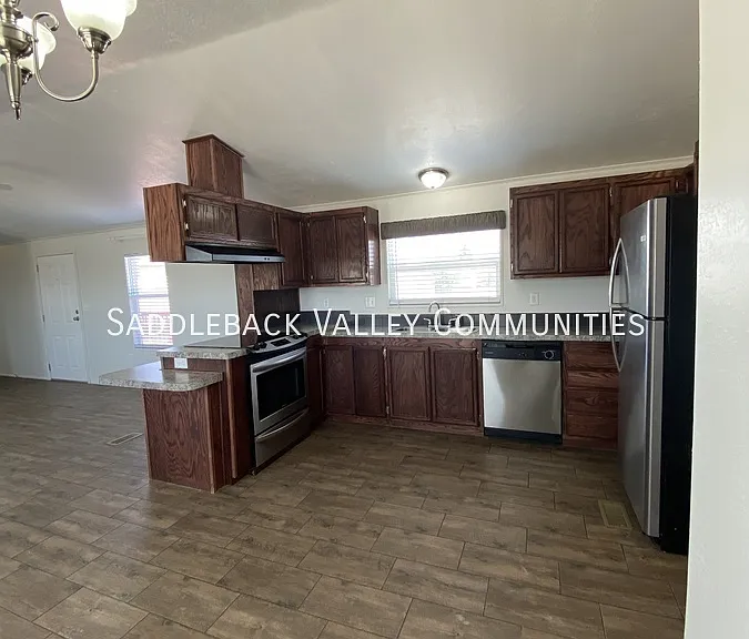 1925 E Murray St #31 — Photo 2