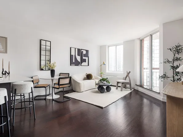 333 Rector Pl APT 1401, New York, NY 10280