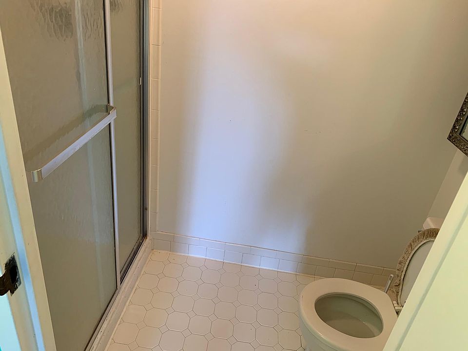 1st image of 7600 E Roosevelt Blvd #310