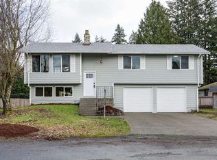 862 135th St E, Tacoma, WA 98445