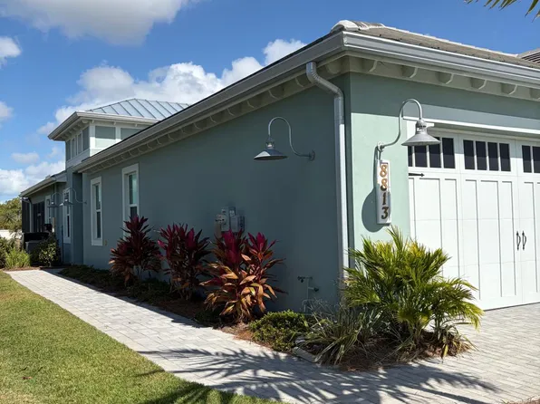 8813 Yucatan Ct, Naples, FL 34112