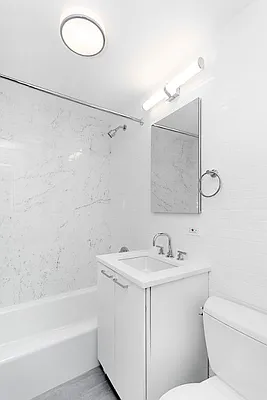 Rented by Living New York | media 5