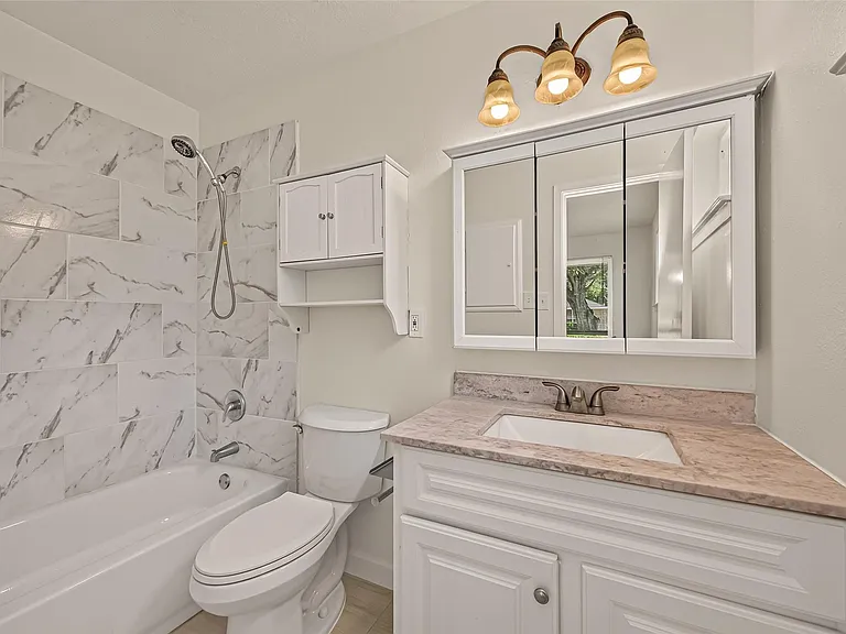 313 Stratmore Dr — Photo 22