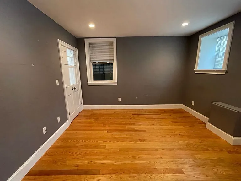 283 Gold St #1 — Photo 8