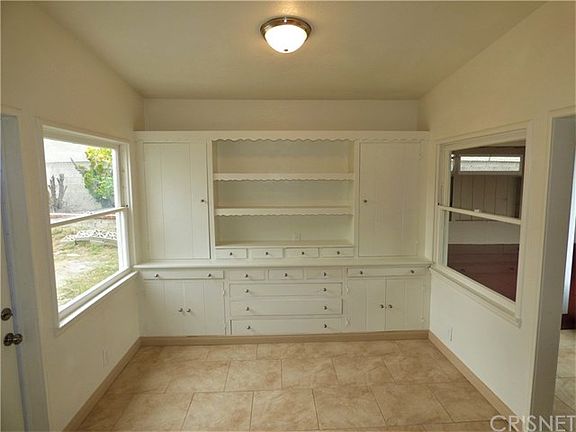 4th image of 7805 Arroyo Dr