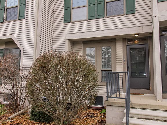 3rd image of 130 Park Meadows Dr