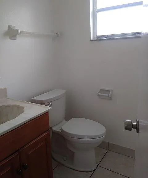 129 Alder Ave — Photo 6