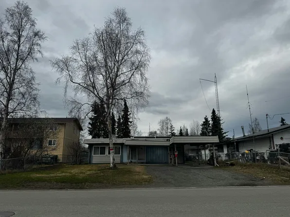 8227 Duben Ave, Anchorage, AK 99504
