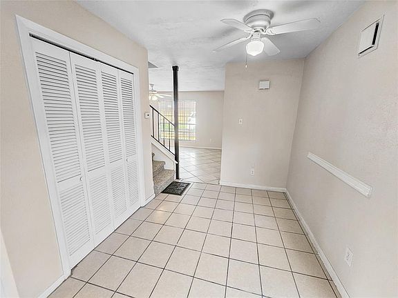 5th image of 6510 S Briar Bayou Drive
